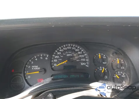 2005 Chevrolet Silverado 1500 Ls z USA, uszkodzony, nr VIN 2GCEC13T551355993